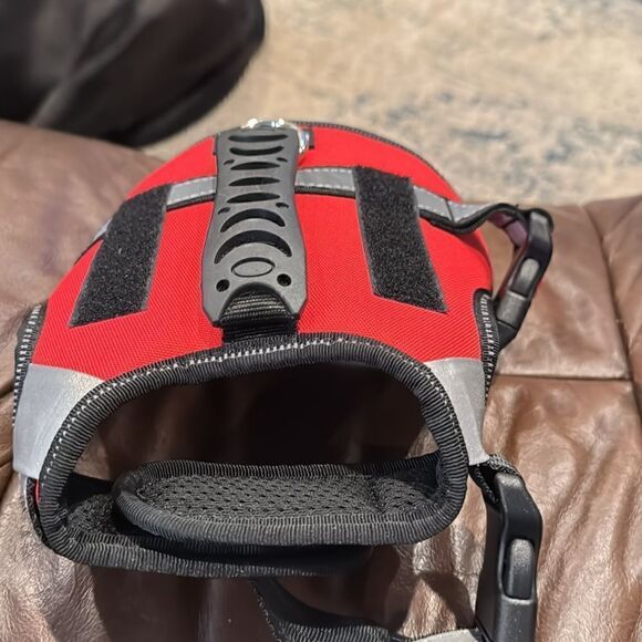 Support pets official emotion ESA vest XS, new without tags reflective red black - Picture 3 of 8